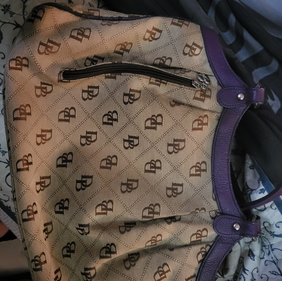 D&B purse - Picture 2 of 4